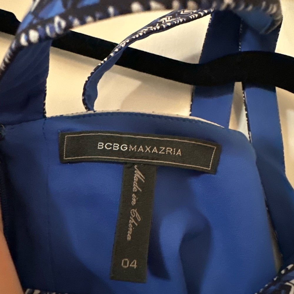 BCBGMaxAzria Blue and Gray Patterned Maxi Dress - image 4